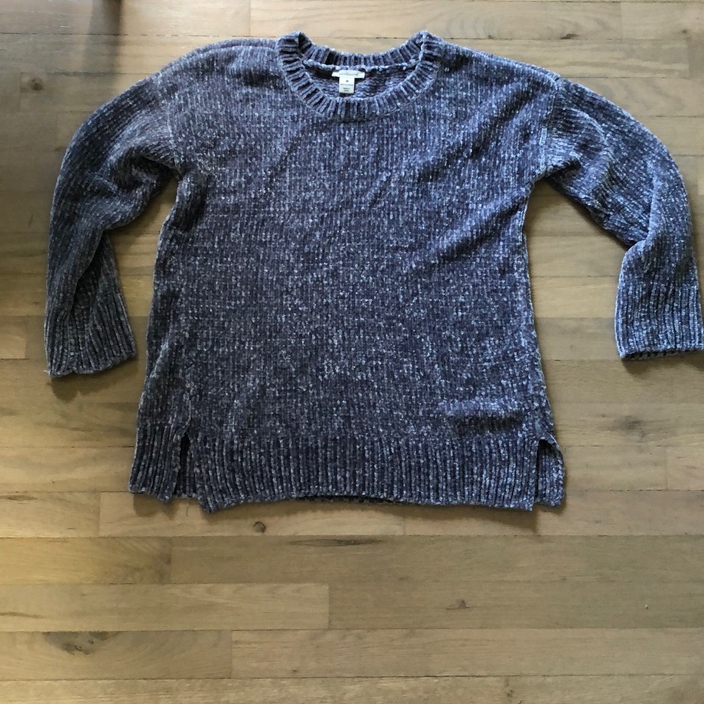 Super soft sweater!